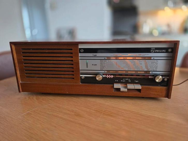 Vintage radio Philips 22RB371, Antiek en Kunst, Antiek | Tv's en Audio, Ophalen of Verzenden