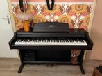 Yamaha Clavinova clp-840, Elektrische piano, Muziek en Instrumenten, Piano's, Ophalen, Gebruikt, Bruin, Digitaal