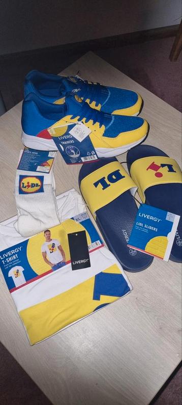 Lidl Fan Set: Schoenen, Shirt, Slippers & Sokken beschikbaar voor biedingen