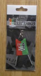 nieuwe sleutelhanger NEC Nijmegen voetbalshirt en broek, Verzamelen, Sportartikelen en Voetbal, Ophalen of Verzenden, Zo goed als nieuw