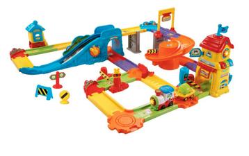 Toet toet treinbaan Vtech beschikbaar voor biedingen
