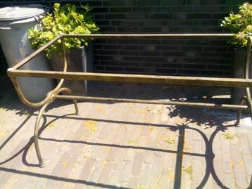 Ijzeren tafel frame 140 x 70 beschikbaar voor biedingen