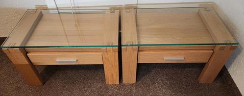 2 Nachtkastjes met Glasplaat – Morres (Amper Gebruikt), Huis en Inrichting, Slaapkamer | Nachtkastjes, Zo goed als nieuw, Minder dan 55 cm