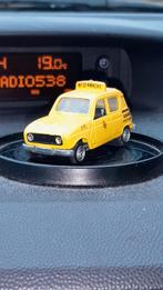 modelauto wegenwacht Renault 4, Hobby en Vrije tijd, Modelauto's | 1:43, Ophalen of Verzenden, Zo goed als nieuw, Auto