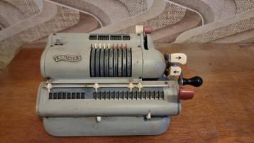 Vintage Walther WSR 160 Mechanische Rekenmachine beschikbaar voor biedingen