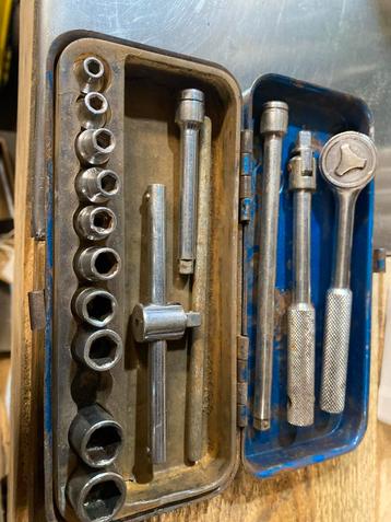 Vintage 1/4" Doppenset beschikbaar voor biedingen
