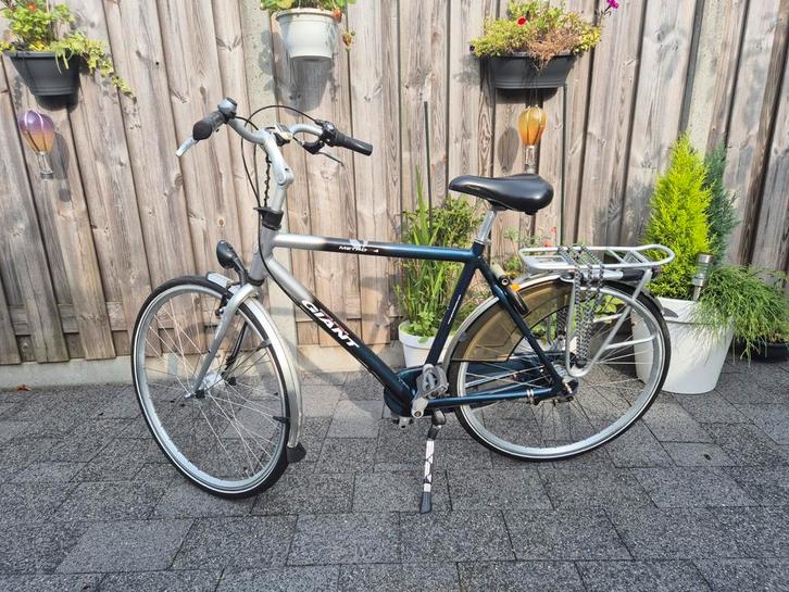 Degelijke Giant metro CS4 28 inch 56cm (maat L) herenfiets, Fietsen en Brommers, Fietsen | Heren | Herenfietsen, Gebruikt, Giant