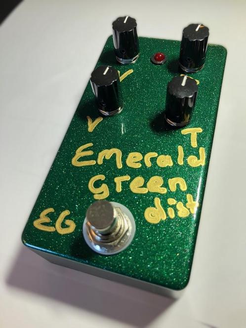 Emerald Green Distortion Machine Clone, Muziek en Instrumenten, Effecten, Nieuw, Distortion, Overdrive of Fuzz, Verzenden