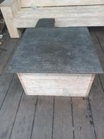 Natuursteenlook tafel te koop, Tuin en Terras, Ophalen, Zo goed als nieuw, Vierkant, Hout
