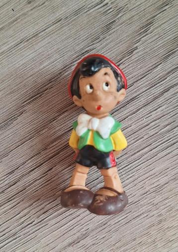 Vintage rubberen Walt Disney Pinokkio figuurtje – 6 cm beschikbaar voor biedingen