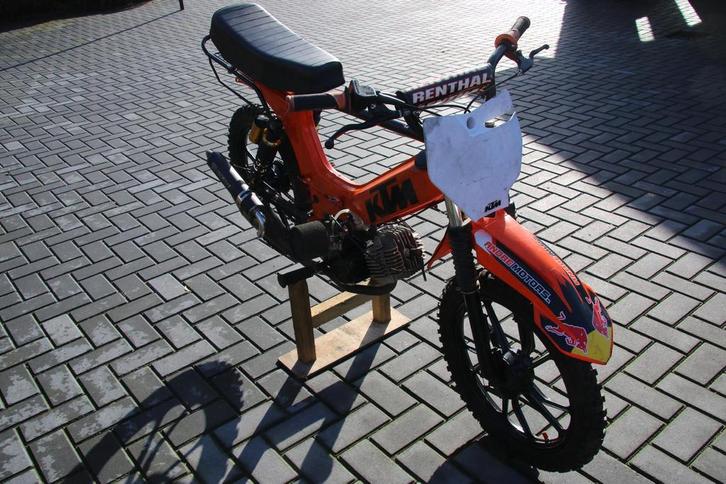 Tomos 65cc, Fietsen en Brommers, Brommers | Tomos, Zo goed als nieuw, Standard, Ophalen