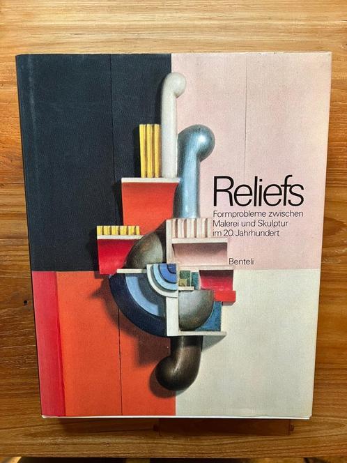 Reliefs Formprobleme zwischen Malerei und Skulptur, Boeken, Kunst en Cultuur | Beeldend, Zo goed als nieuw, Schilder- en Tekenkunst