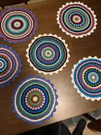 Set van 6 nieuwe hand gehaakte placemats 32 cm doorsnede., Hobby en Vrije tijd, Breien en Haken, Ophalen of Verzenden, Nieuw, Haken
