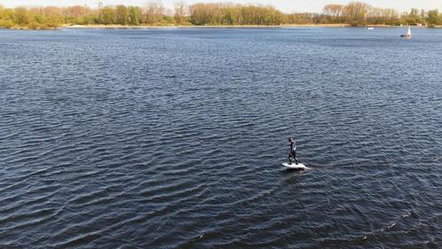 ‍️ EFOIL HUREN IN DE VAKANTIE?, Watersport en Boten, Wingsurfen, Nieuw, Wingsurf-hydrofoil, Ophalen of Verzenden