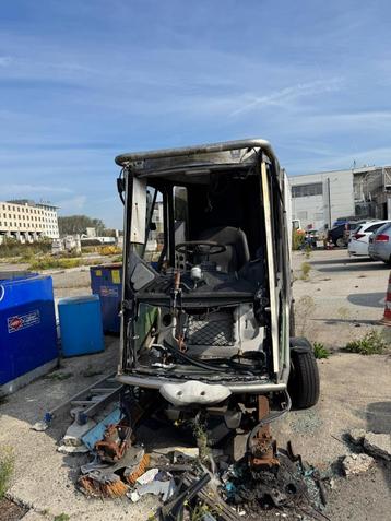Veegwagen beschikbaar voor biedingen
