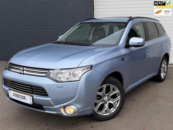 Mitsubishi Outlander 2.0 PHEV instyle SCHUIFDAK/LEDER/STOELV, Auto's, Mitsubishi, Bedrijf, Te koop, Outlander, 360° camera, 4x4
