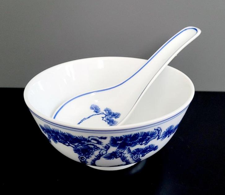 Porseleinen Rijstkom en lepel set, Antiek en Kunst, Antiek | Porselein, Ophalen of Verzenden