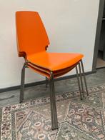 3 oranje, stapelbare stoelen, Huis en Inrichting, Ophalen, Gebruikt, Overige kleuren