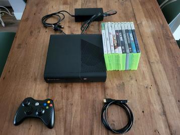 Xbox 360E inclusief 10 spellen. beschikbaar voor biedingen
