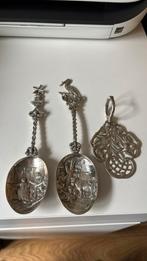 Antieke zilveren Nederlandse lepels en serverhouder, Antiek en Kunst, Antiek | Goud en Zilver, Ophalen of Verzenden, Zilver