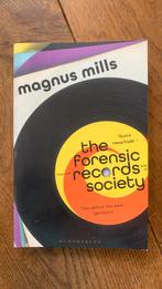 Magnus Mills - The Forensic Records Society, Gelezen, Ophalen of Verzenden, Nederland, Magnus Mills