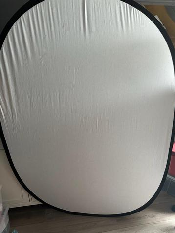 Studio-reflector/achtergrond grijs pop-up beschikbaar voor biedingen