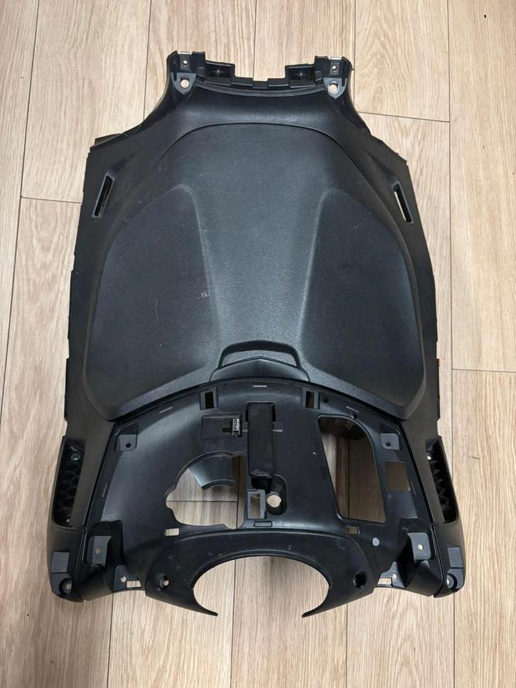 Piaggio beverly 400 HPE beenschild, Motoren, Tuning en Styling, Ophalen of Verzenden