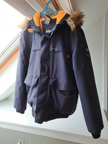 Jas voor de koudere dagen beschikbaar voor biedingen