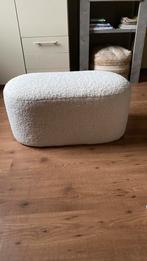 Zgan OREBO  off- white teddy poef voetenbankje Jysk, Huis en Inrichting, Banken | Voetenbanken en Poefen, Rond, Minder dan 50 cm
