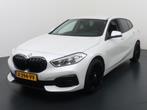 BMW 1-Serie 118i M Sport Executive 2019 NAV-AUT-19”, Auto's, BMW, 65 €/maand, Stof, Wit, Bedrijf