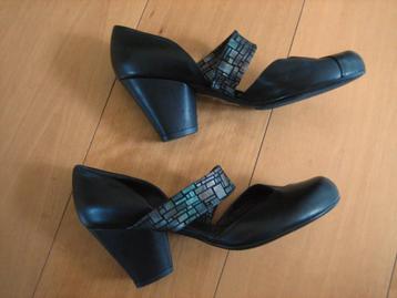 Exclusieve chique zwart leren pumps AUDLEY LONDON 40snazzeys beschikbaar voor biedingen