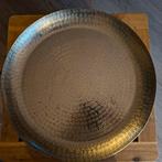 Zilverkleurige metalen schaal - 50 cm, Huis en Inrichting, Woonaccessoires | Dienbladen, Ophalen of Verzenden, Gebruikt, Rond