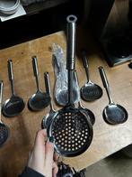 9 lepels met gaatjes, Huis en Inrichting, Keuken | Keukenbenodigdheden, Ophalen of Verzenden, Zo goed als nieuw