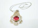 Zilveren ketting met filigrein hanger met roze steen, 835, Sieraden, Tassen en Uiterlijk, Kettingen, Gebruikt, Info@zilverwebsite.nl