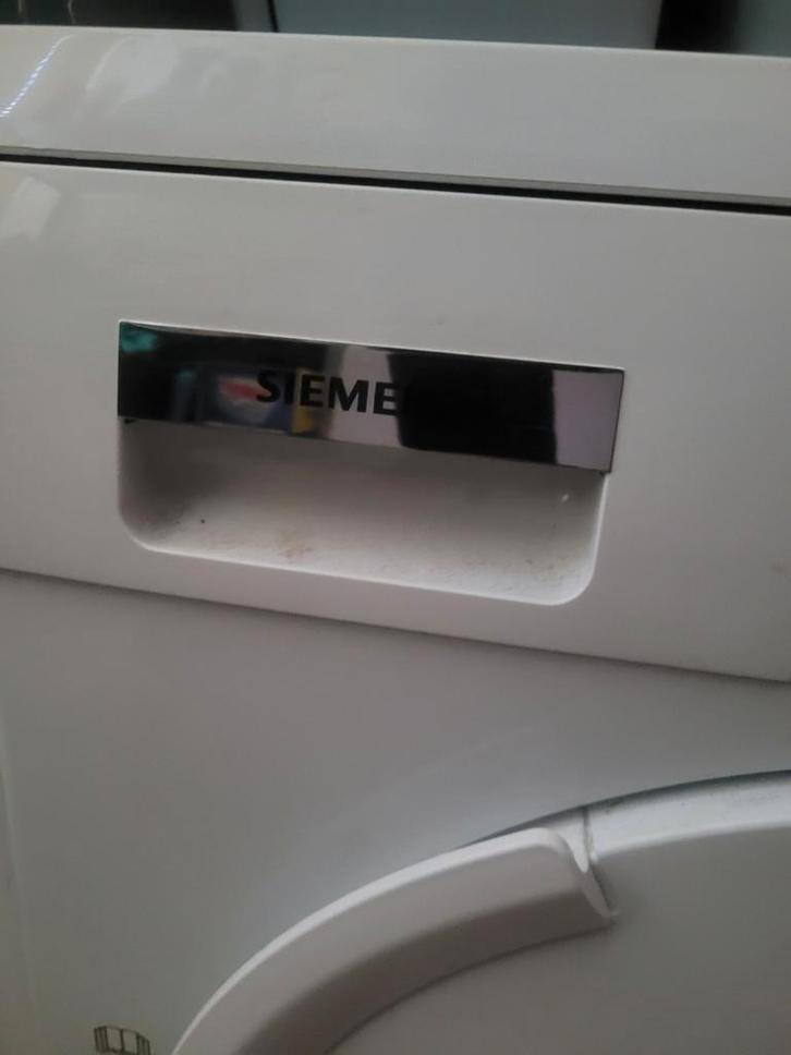 Defecte Siemens wasdroger - Gratis af te halen, Witgoed en Apparatuur, Wasdrogers, Condens, 6 tot 8 kg, 85 tot 90 cm, Ophalen