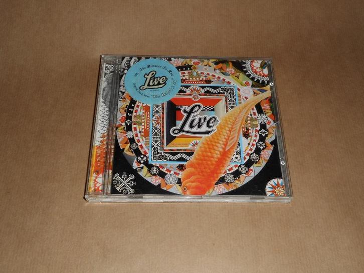 CD Live The Distance To Here, Cd's en Dvd's, Cd's | Rock, Zo goed als nieuw, Poprock, Ophalen of Verzenden