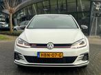 Volkswagen GOLF 7.5 2.0 TSI GTI Performance DSG-7 PANO LED B, Auto's, Volkswagen, 1345 kg, Stof, Gebruikt, 4 cilinders