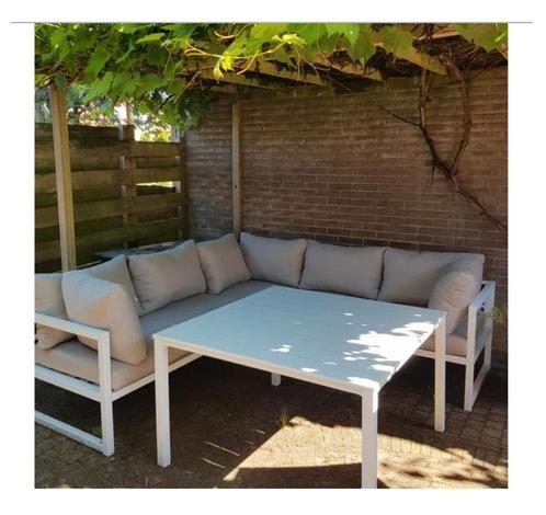 Hoekbank met hoge tafel, Tuin en Terras, Tuinsets en Loungesets, Gebruikt, Ophalen
