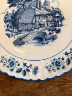 Cheverny by Limoges France bord, Ophalen of Verzenden