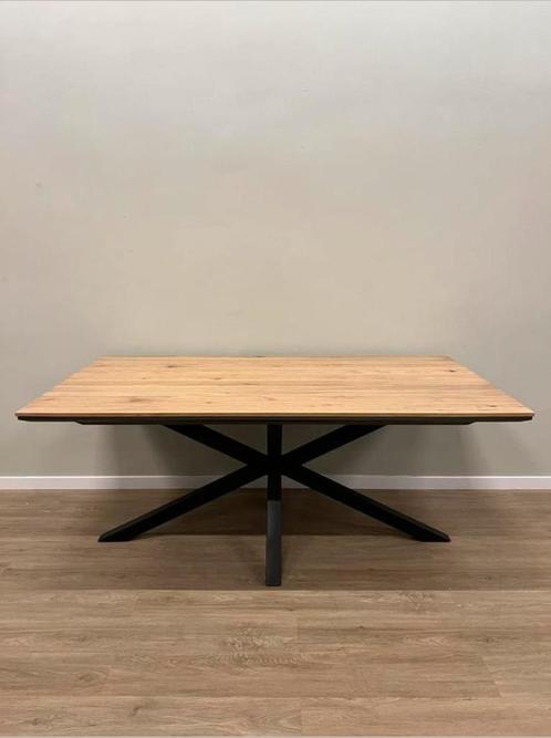 Belo eettafel van Xooon 180 cm nu voor €599, Huis en Inrichting, Lampen | Overige, Nieuw, Ophalen of Verzenden