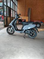 Piaggio Typhoon 50cc Watergekoeld, Fietsen en Brommers, Scooters | Piaggio, Gebruikt, Overige modellen, Maximaal 45 km/u, Ophalen of Verzenden