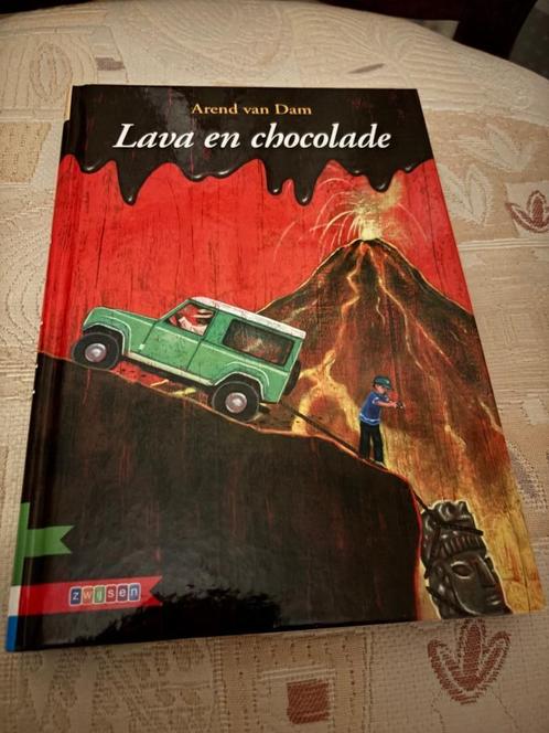 Arend van Dam AVI 9 Lava en chocolade  ( ZWIJSEN ) boekbende, Boeken, Kinderboeken | Jeugd | 10 tot 12 jaar, Zo goed als nieuw