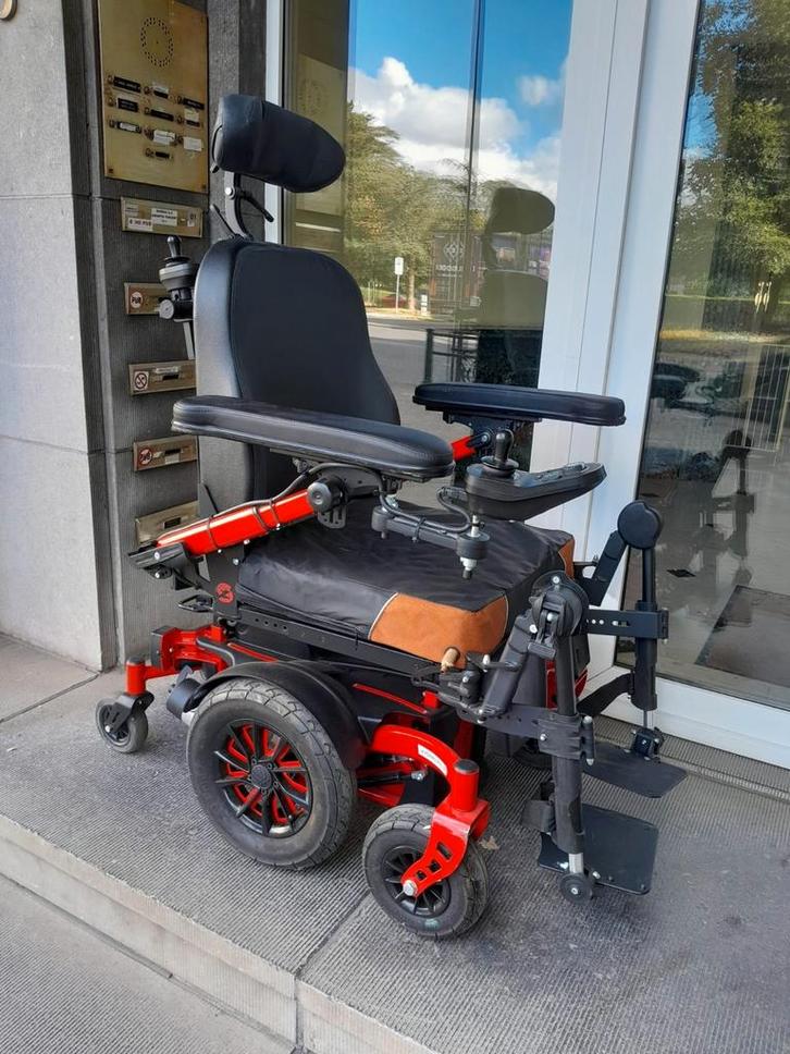Elektrische rolstoel scootmobiel Vermeiren Sigmaa AA2 nieuw, Diversen, Rolstoelen, Zo goed als nieuw, Elektrische rolstoel, Ophalen of Verzenden