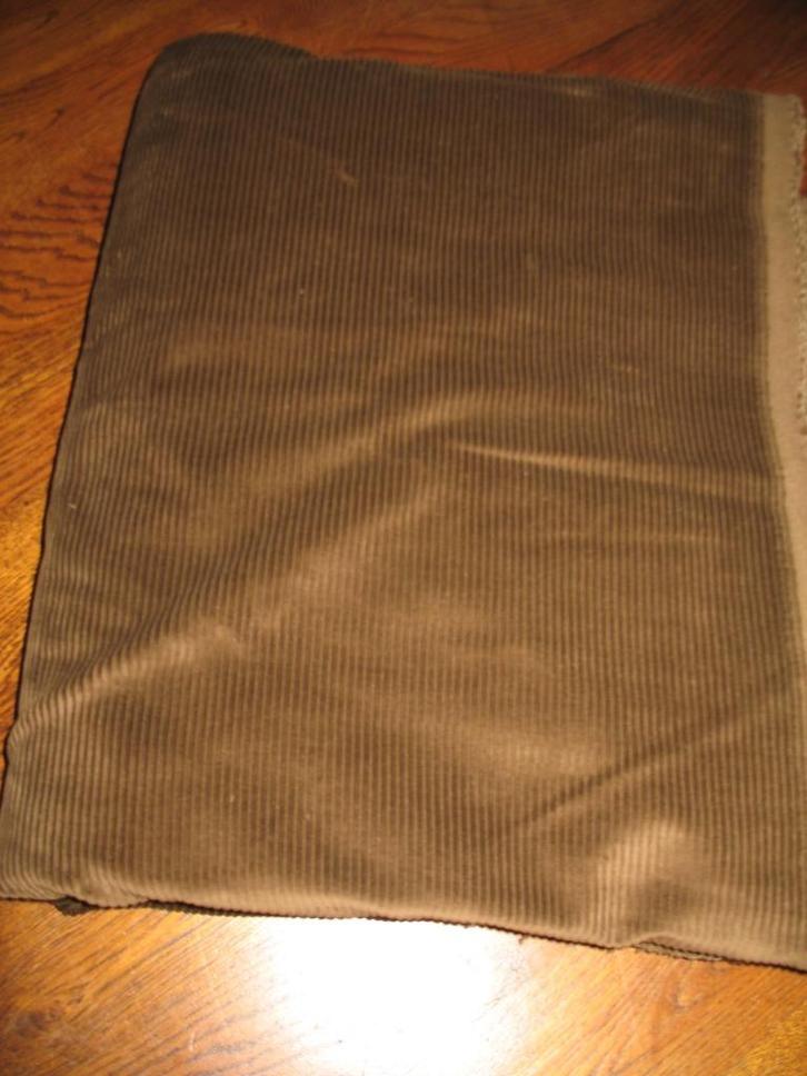 Coupon Stretch Rib Fluweel Ruim 3 Meter ( Nr 2 ), Hobby en Vrije tijd, Stoffen en Lappen, Nieuw, Ribstof, 120 cm of meer, 200 cm of meer
