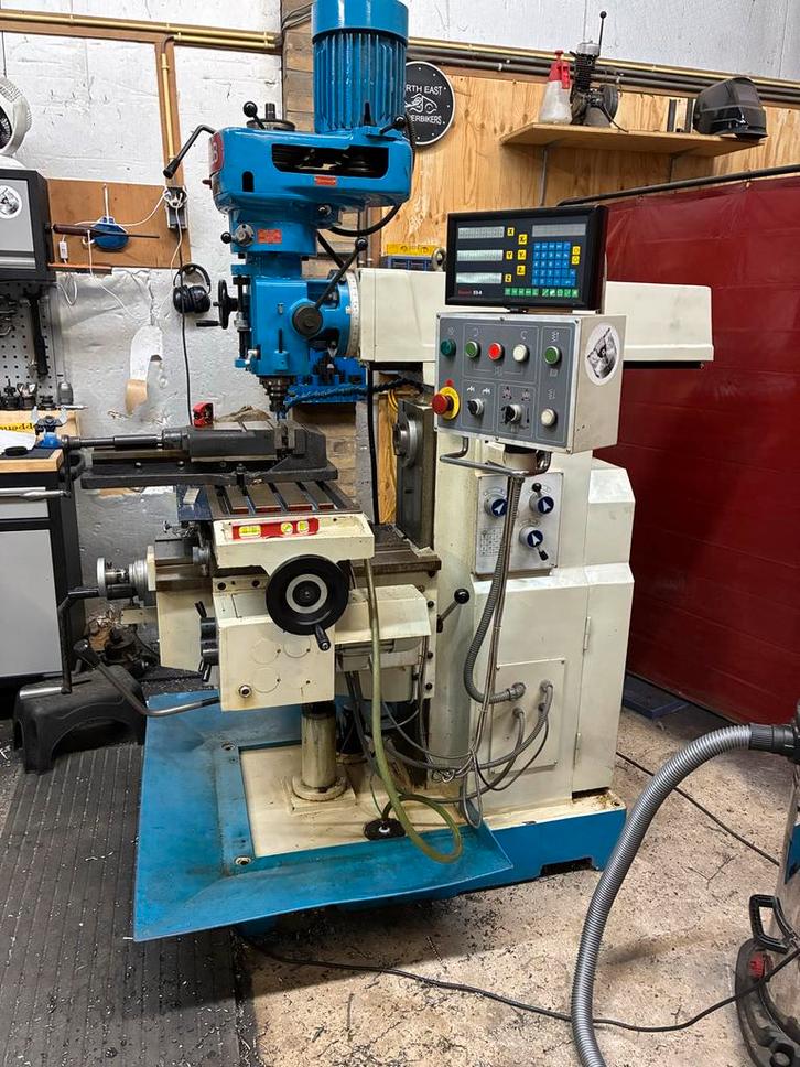 X6332B Turret Freesmachine, Doe-het-zelf en Verbouw, Gereedschap | Freesmachines, Ophalen