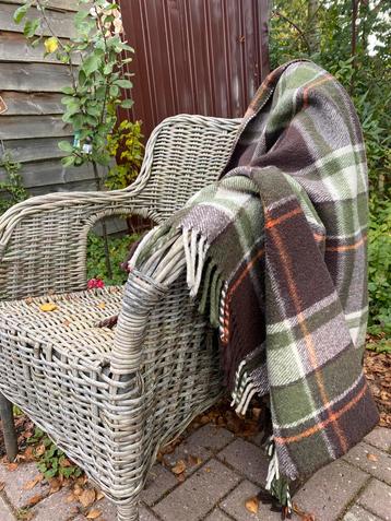 Prachtige geblokte vintage plaid/ dekentje van wolmix beschikbaar voor biedingen