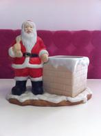 Kerstman van fijn porselein met schoorsteen 20/17cm, Ophalen of Verzenden, Zo goed als nieuw