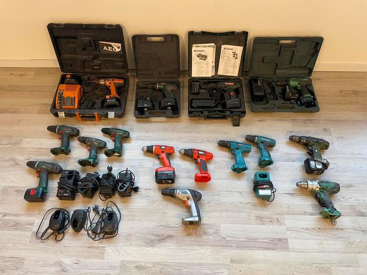 Partij accuboormachines / Bosch / Makita / Black&Decker etc, Doe-het-zelf en Verbouw, Gereedschap | Boormachines, Gebruikt, Boor- en Schroefmachine