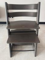 Stokke Tripp Trapp kinderstoel (taupe) + tafelblad White, Ophalen, Gebruikt, Meegroeistoel