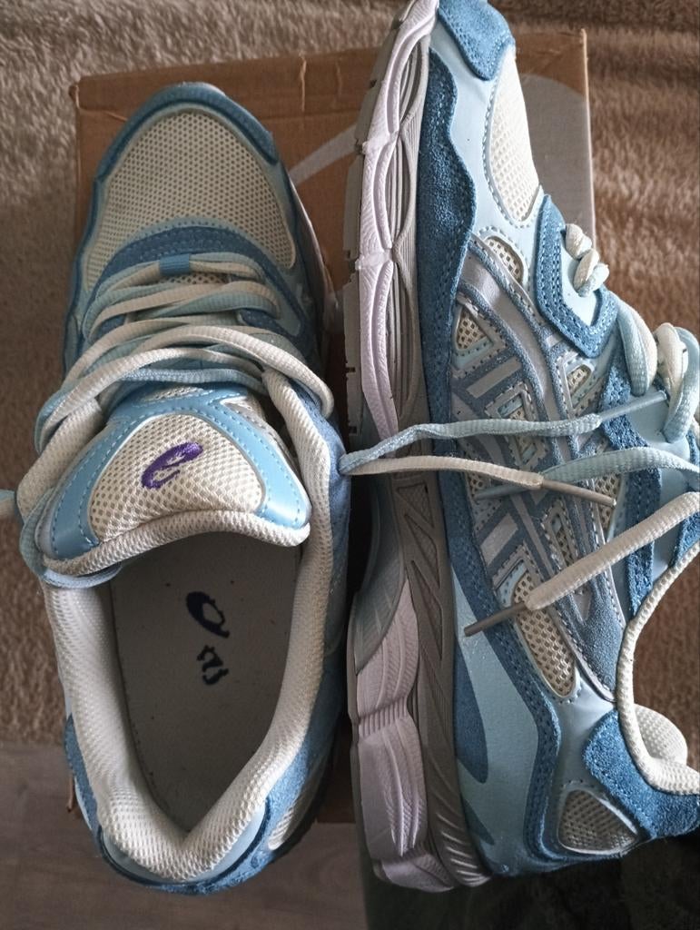 Gel Asics maat 45, Ophalen of Verzenden, Nieuw, Set, Mizuno